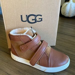 UGG T Rennon II Size 13 Toddler